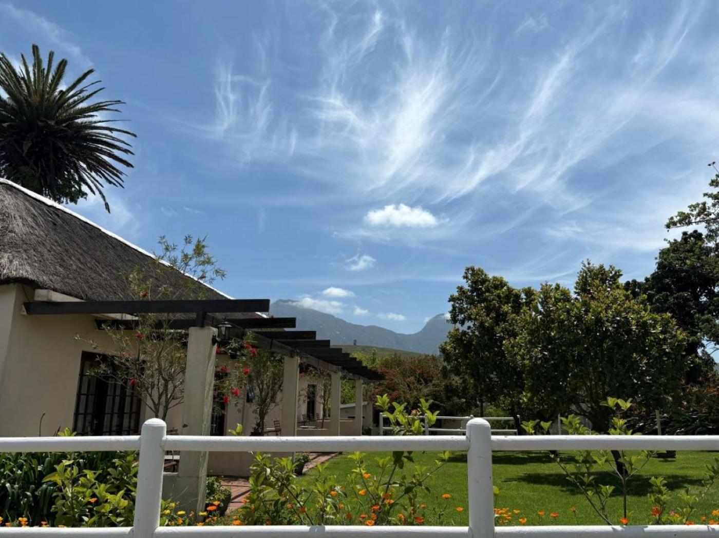 Eight Bells Mountain Inn Ruiterbos Exterior foto