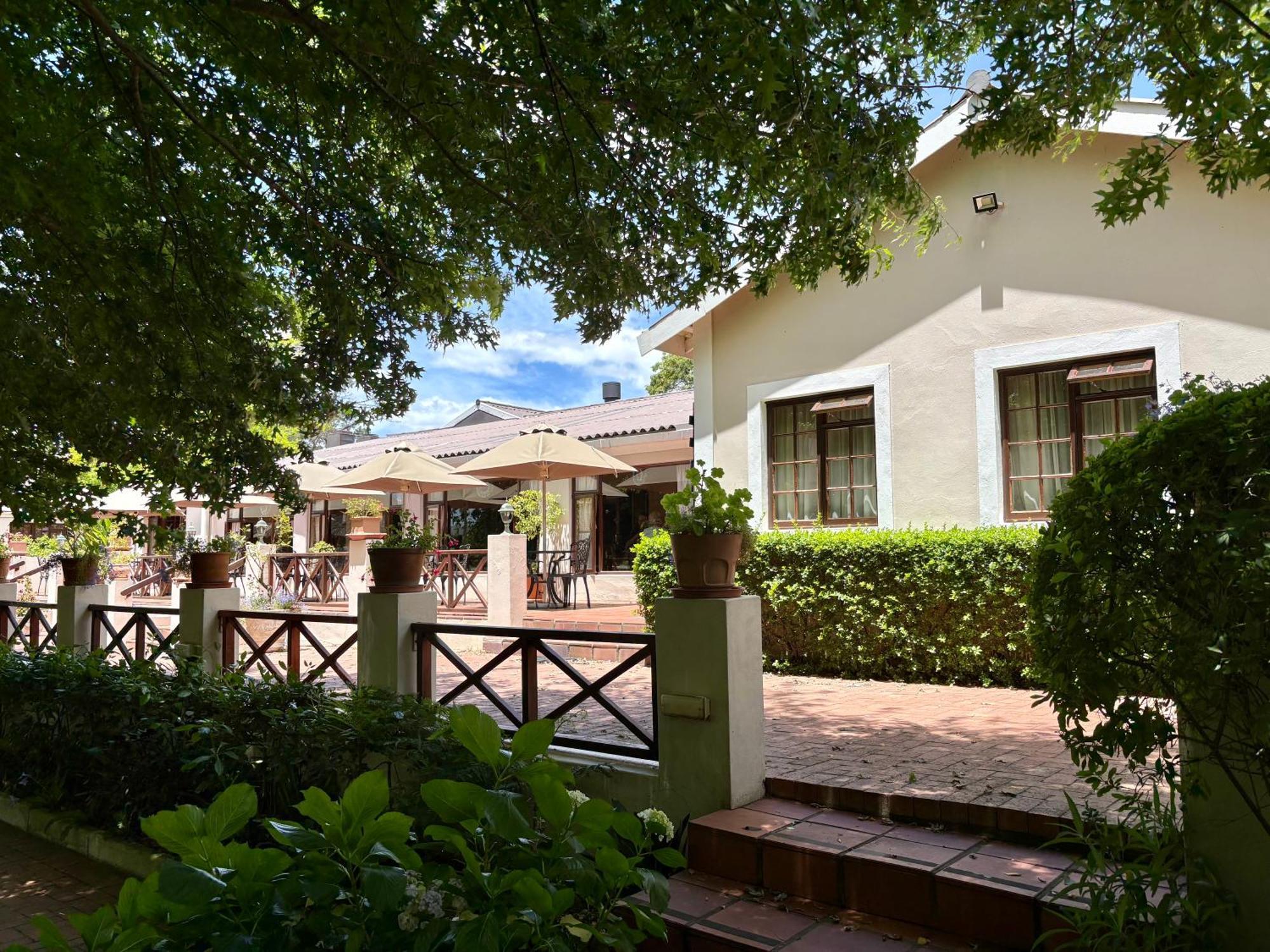 Eight Bells Mountain Inn Ruiterbos Exterior foto